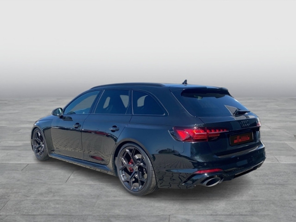 Audi RS4