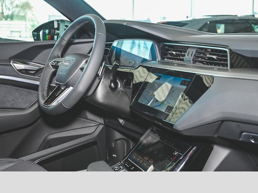 Audi Q8 e-tron