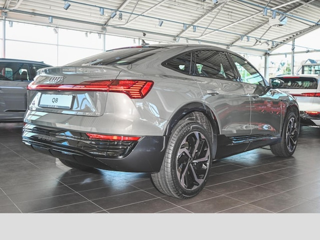 Audi Q8 e-tron