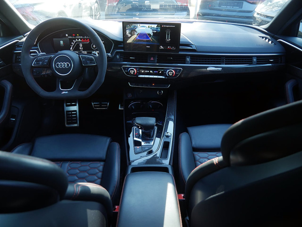 Audi RS4