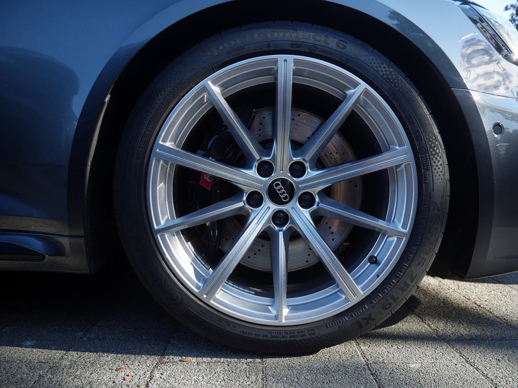 Audi RS4