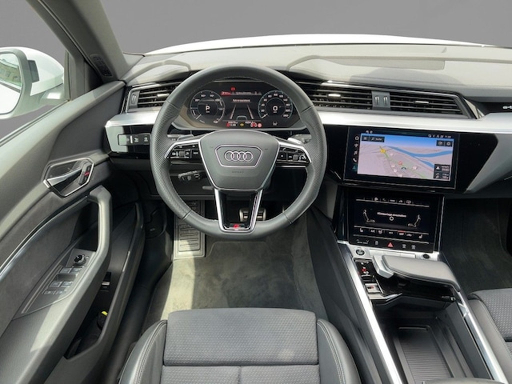 Audi Q8 e-tron
