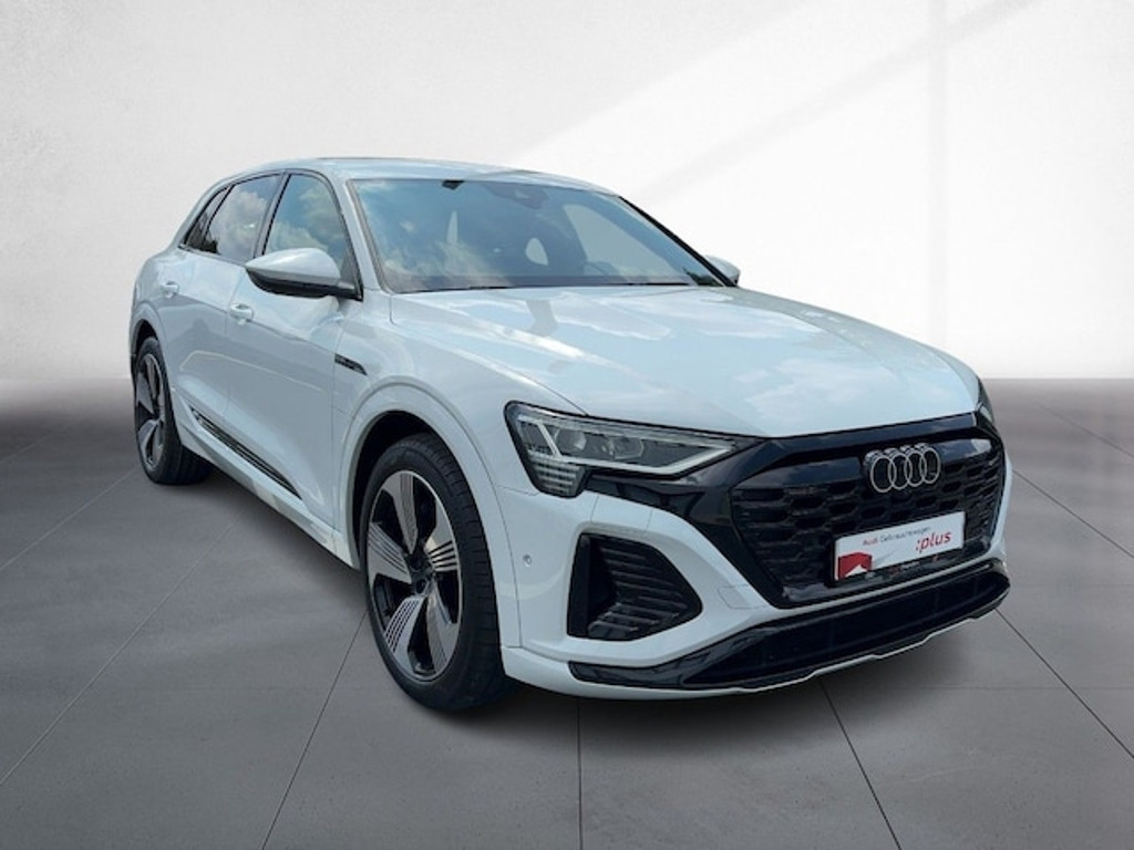 Audi Q8 e-tron
