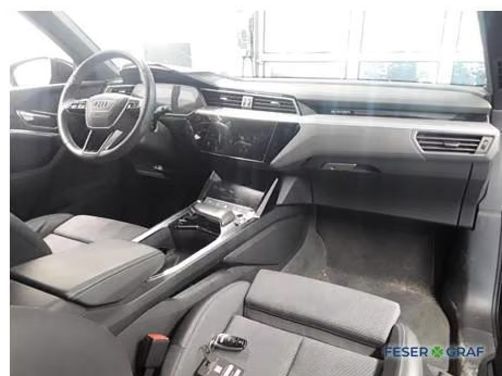 Audi Q8 e-tron