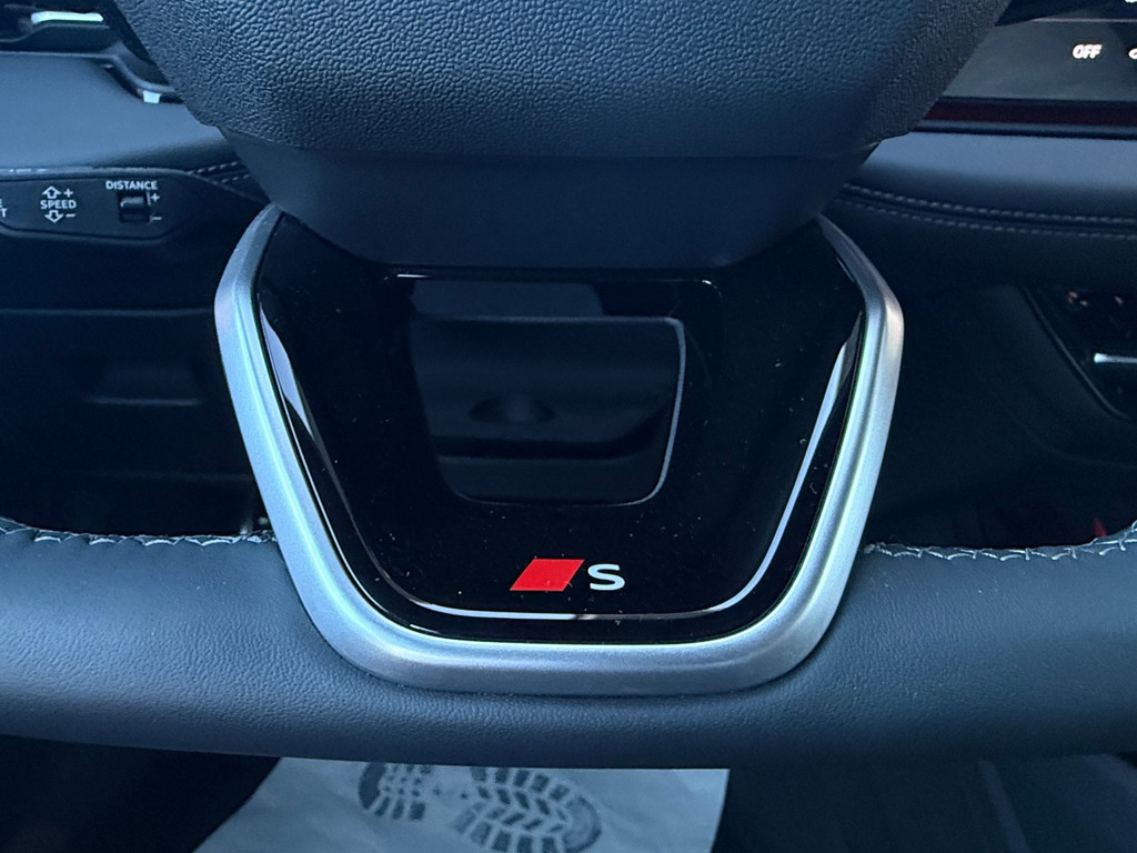 Audi S6 e-tron