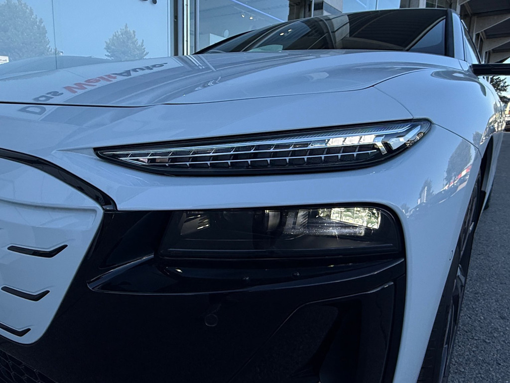 Audi S6 e-tron