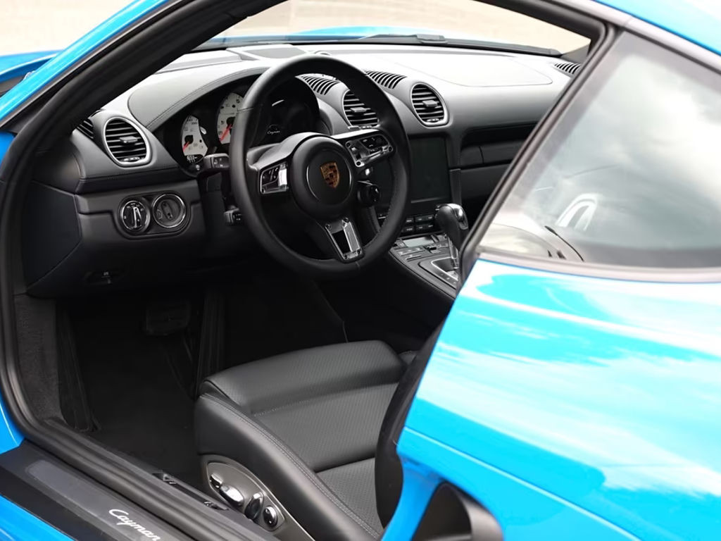 Porsche Cayman