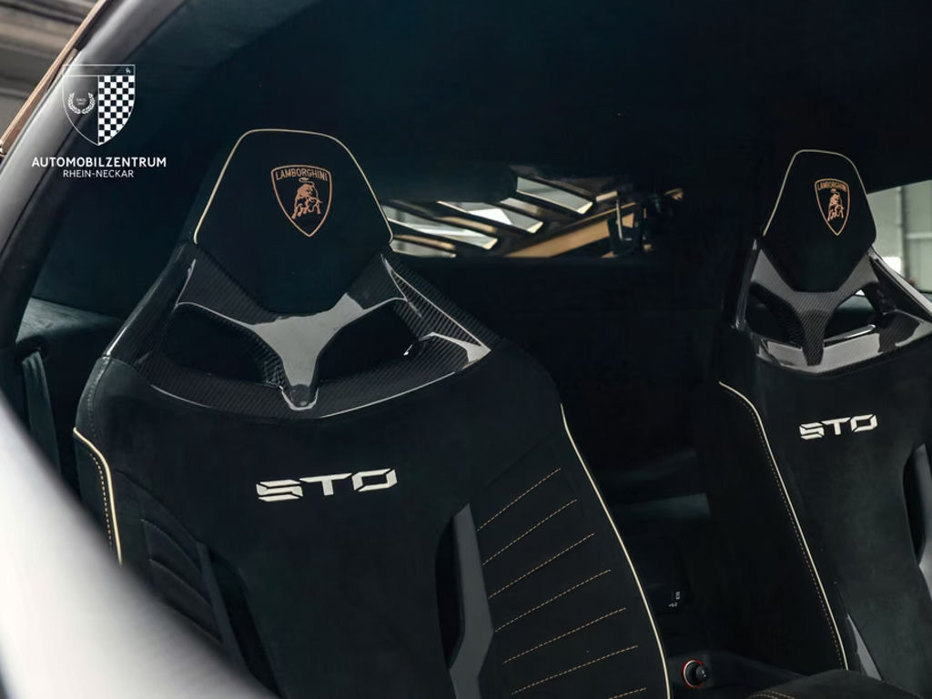 Lamborghini Huracan