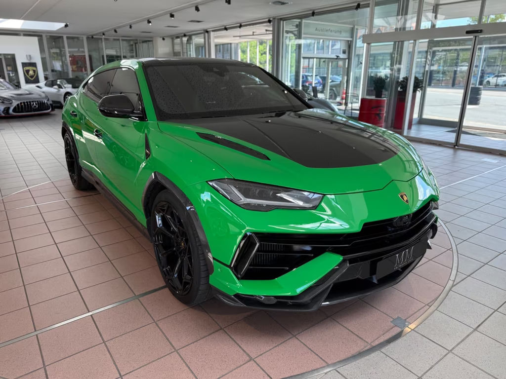 Lamborghini Urus Performante