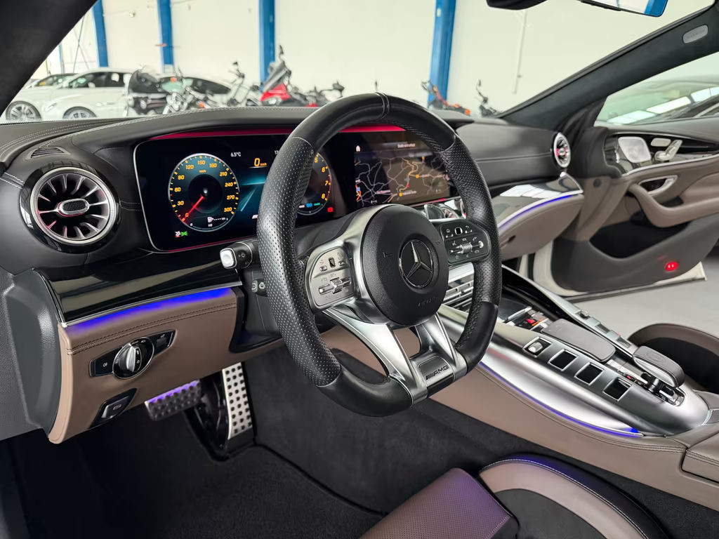 Mercedes-Benz AMG GT