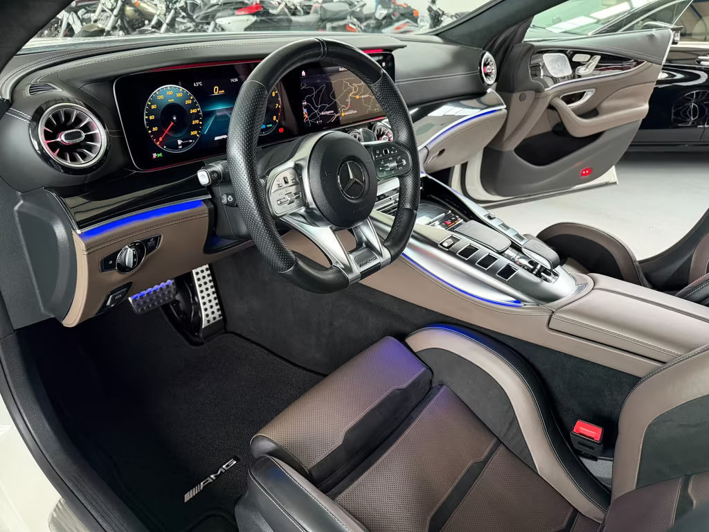 Mercedes-Benz AMG GT