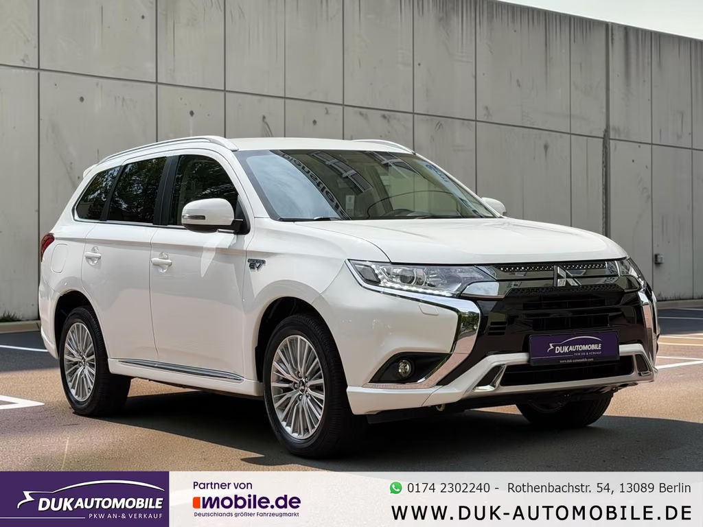 Mitsubishi Outlander PHEV 4WD