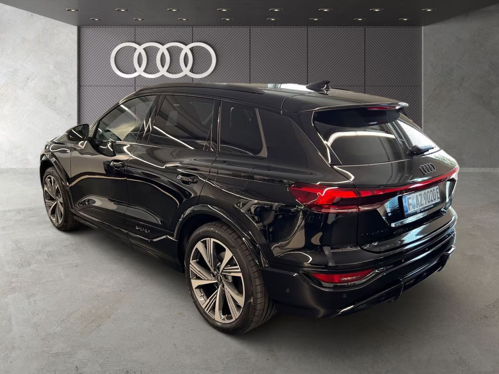 Audi Q6 e-tron S-Line