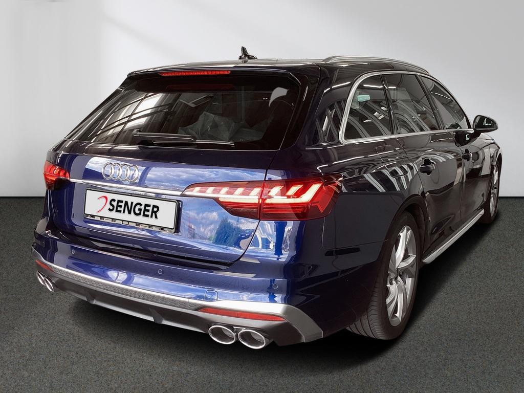 Audi S4