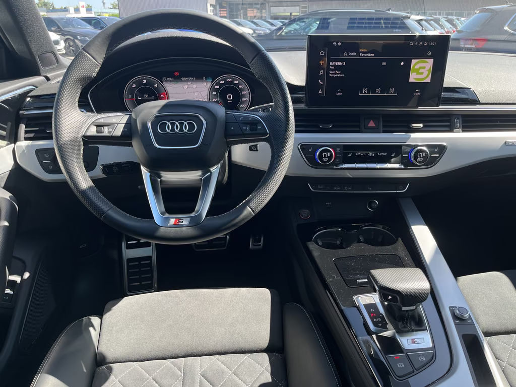 Audi S4