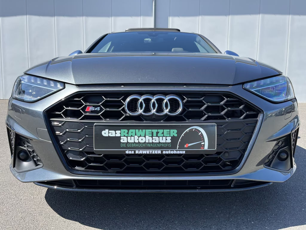 Audi S4
