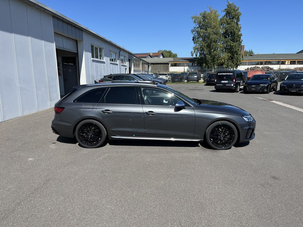 Audi S4