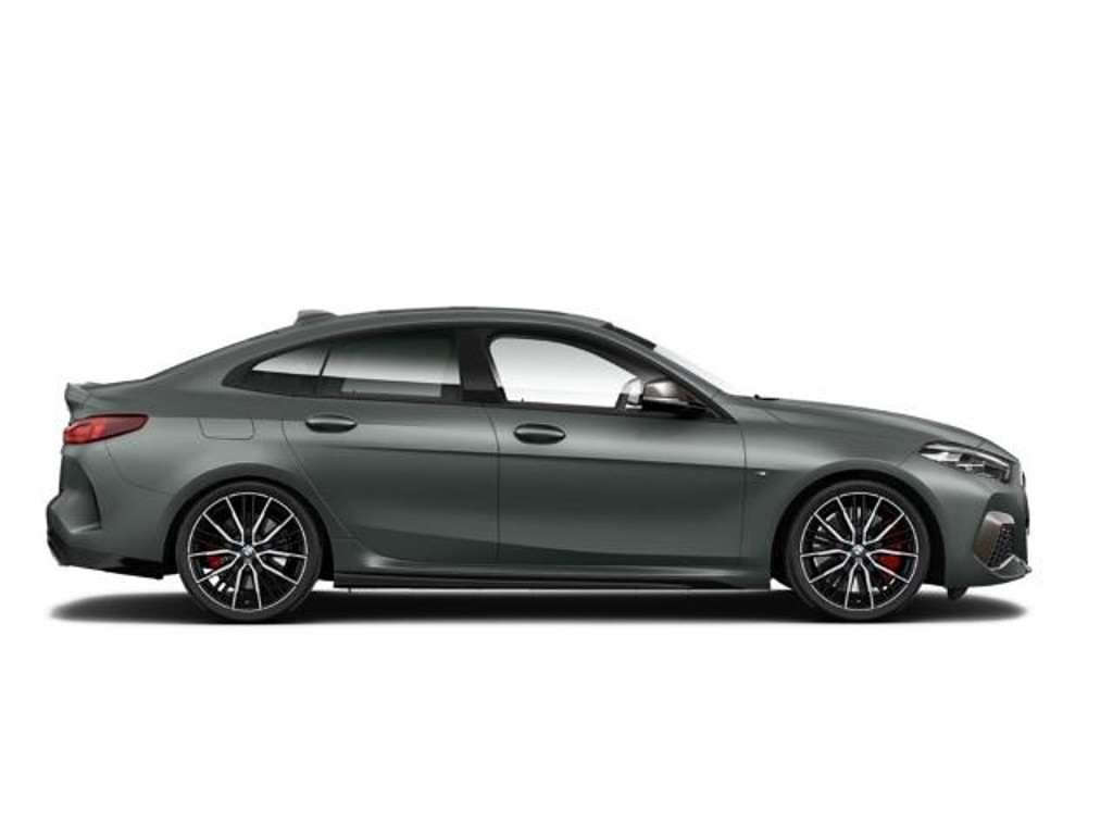 BMW M235