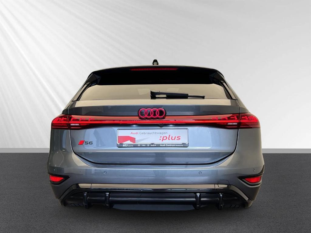Audi S6 e-tron