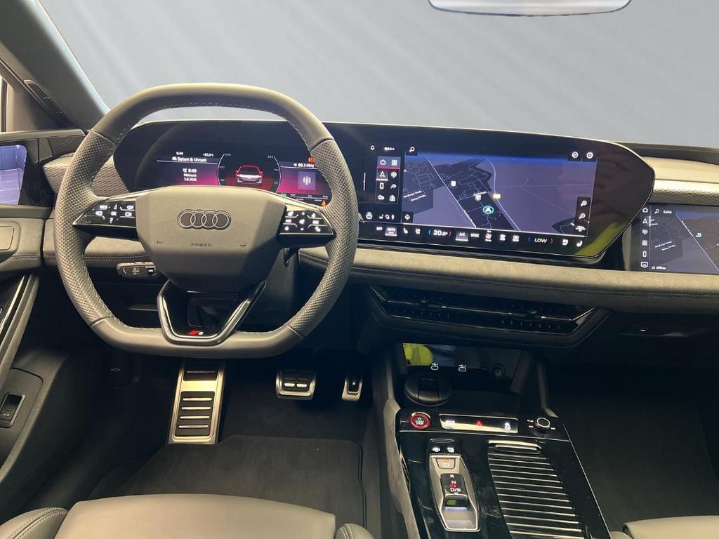 Audi S6 e-tron