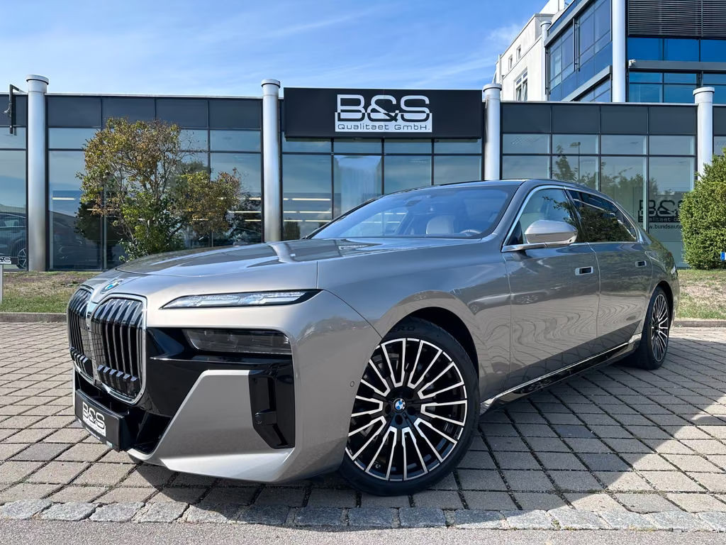 BMW 7 Serie 740 M-Sport xDrive Sedan 740d