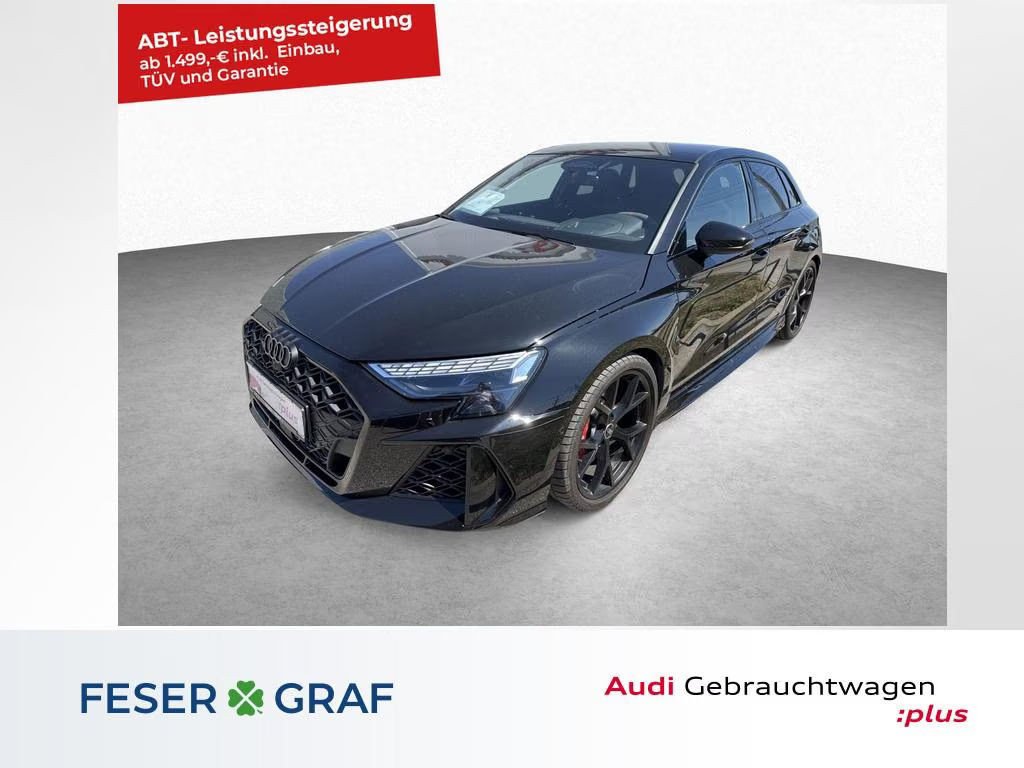 Audi RS3 Sedan Quattro S-Tronic