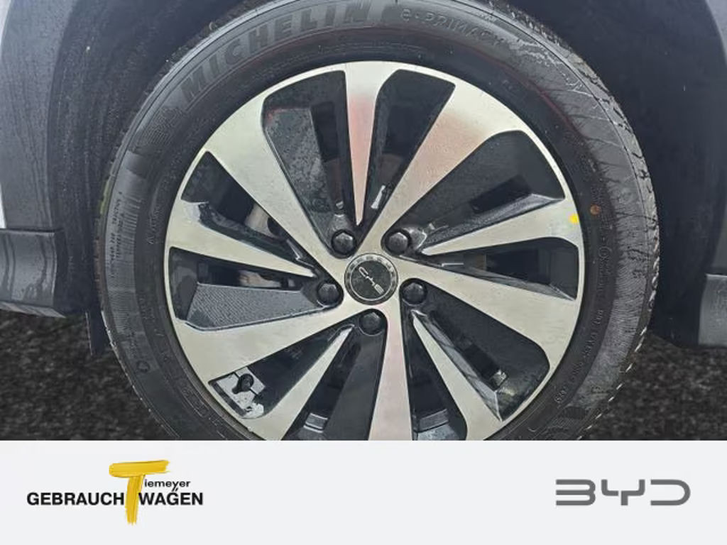 BYD Seal U