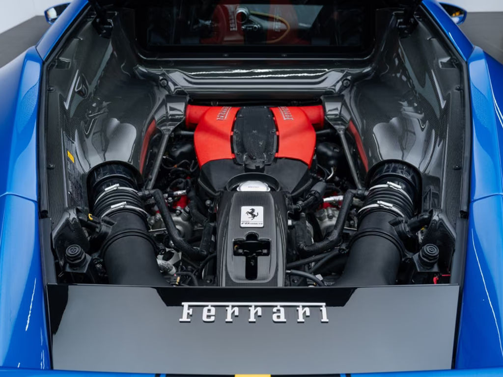 Ferrari F8