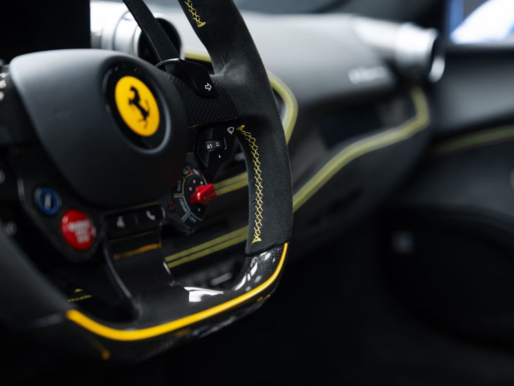 Ferrari F8