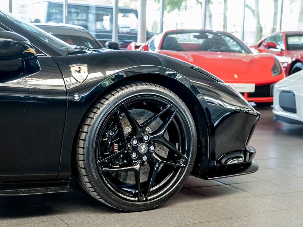Ferrari F8