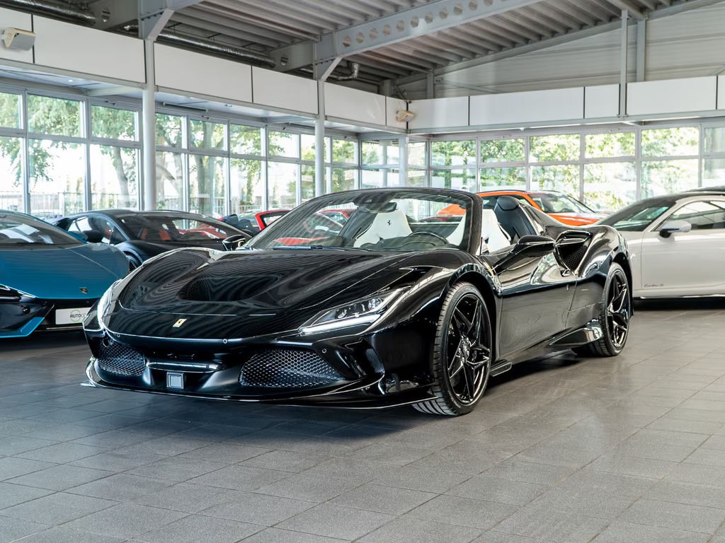 Ferrari F8