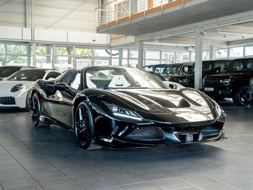 Ferrari F8