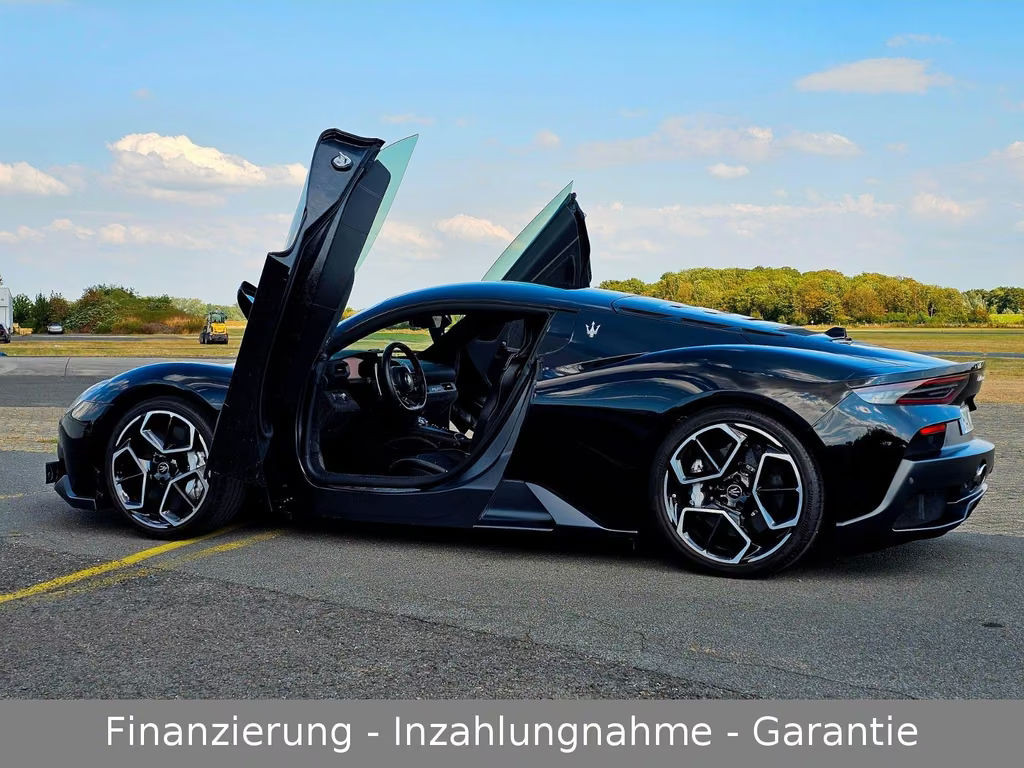 Maserati MC20