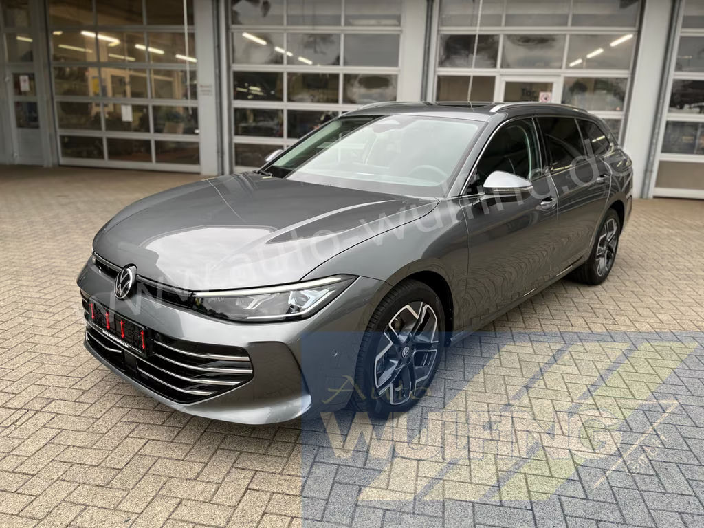 Volkswagen Passat DSG Variant 1.5 eTSI Elegance Elegance
