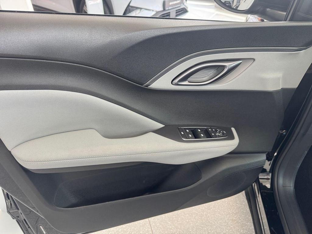 BYD Dolphin Surf