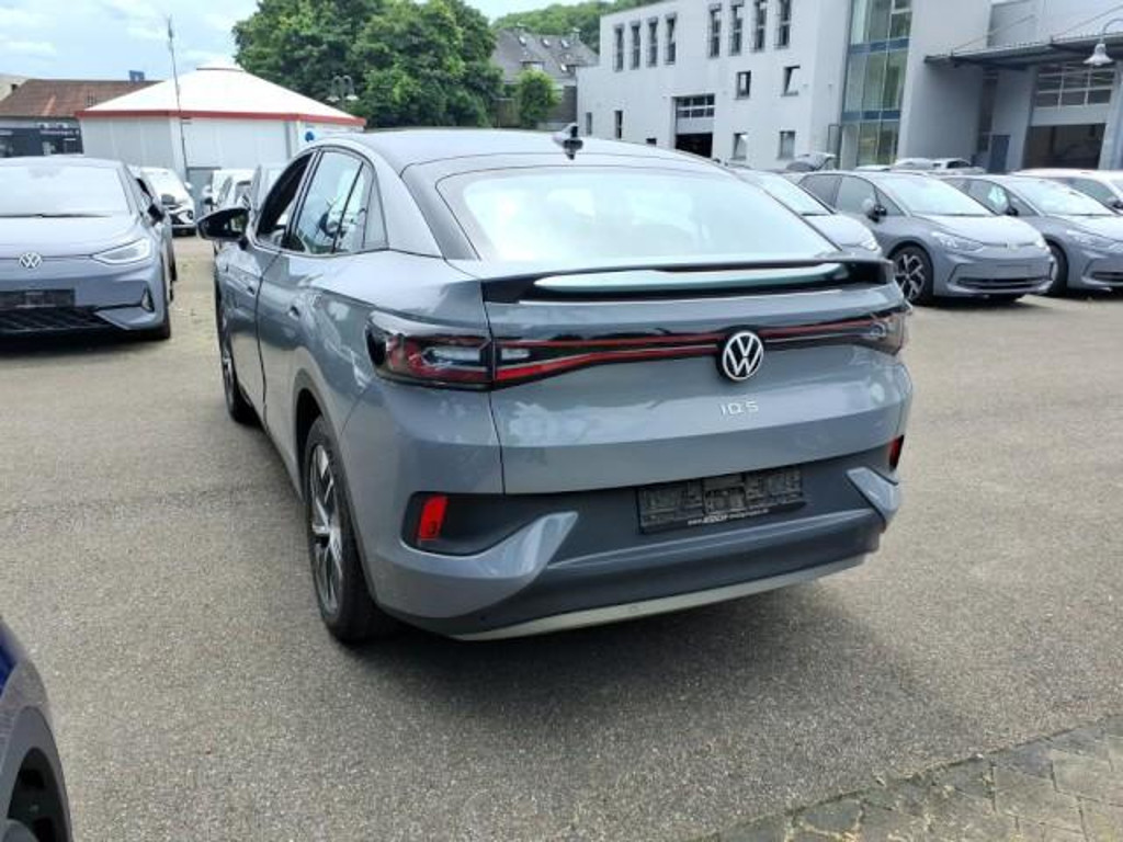 Volkswagen ID.5