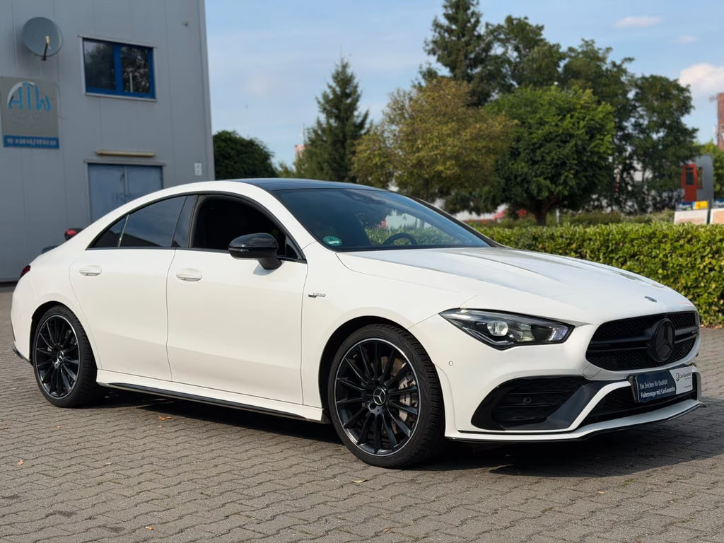 Mercedes-Benz A-Klasse AMG CLA Sedan 4MATIC CLA 35 AMG
