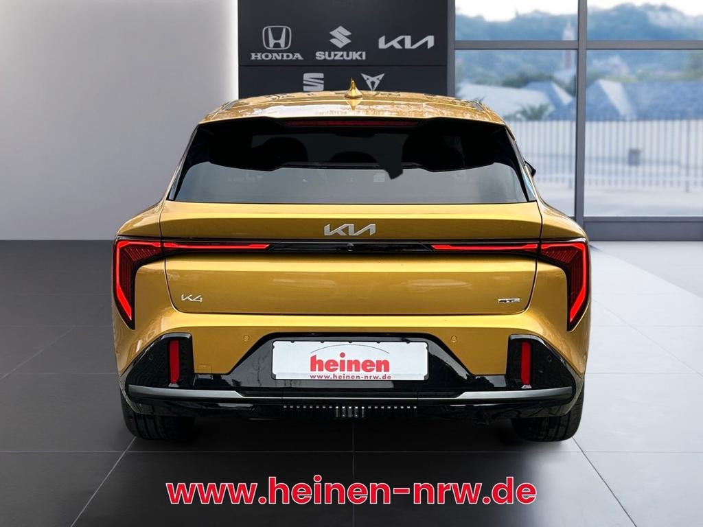 Kia K4