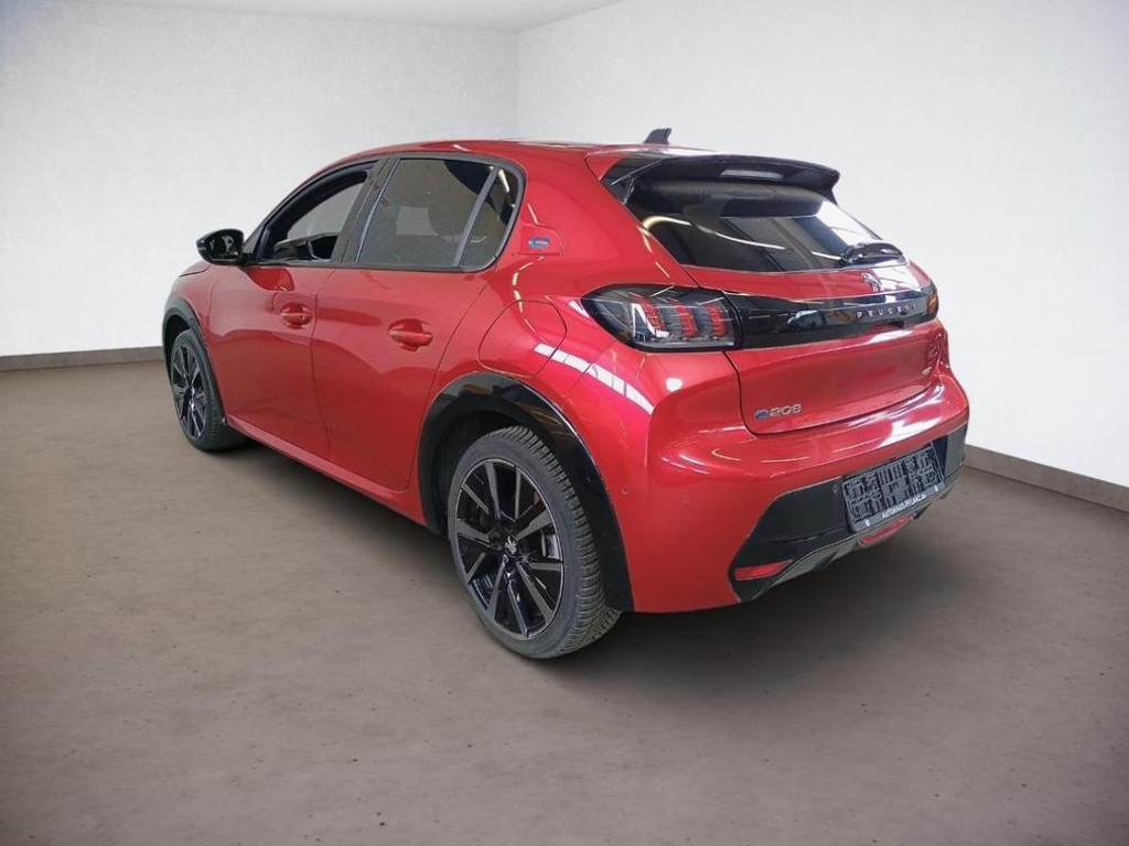 Peugeot e-208