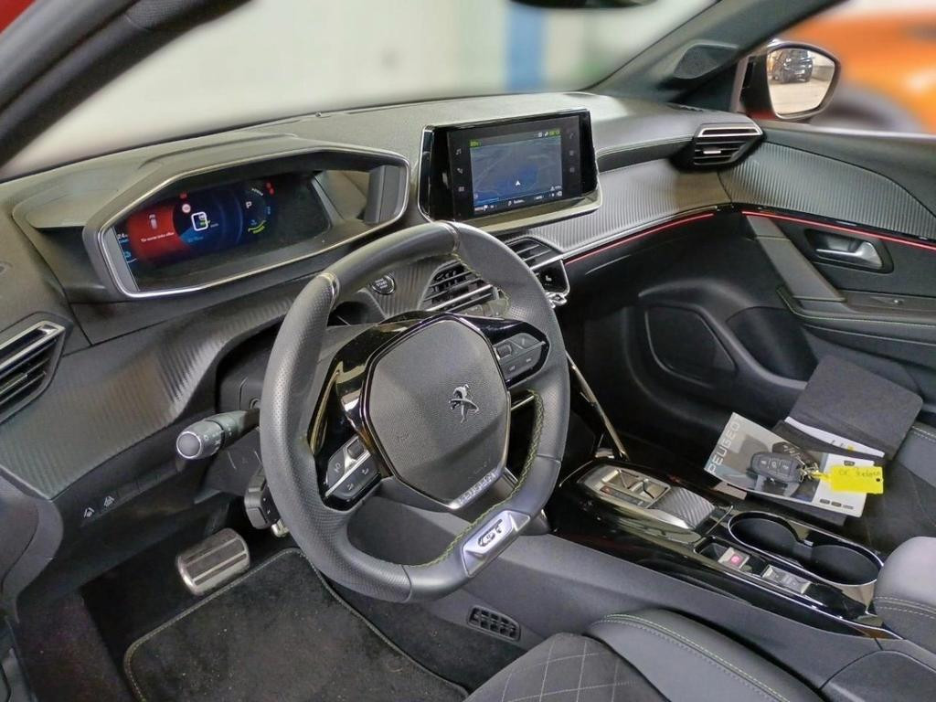 Peugeot e-208