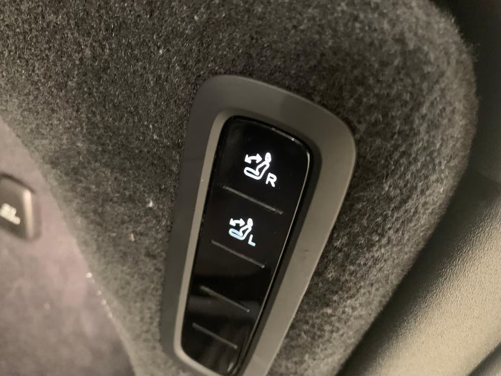 Volvo EX90