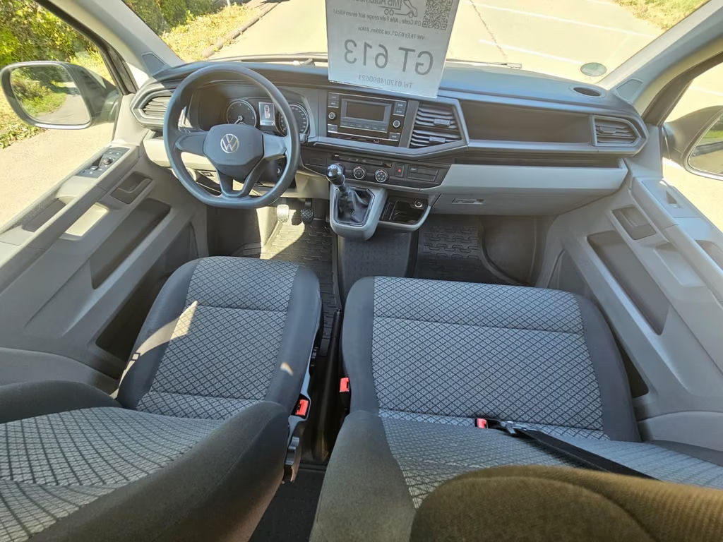 Volkswagen Caravelle