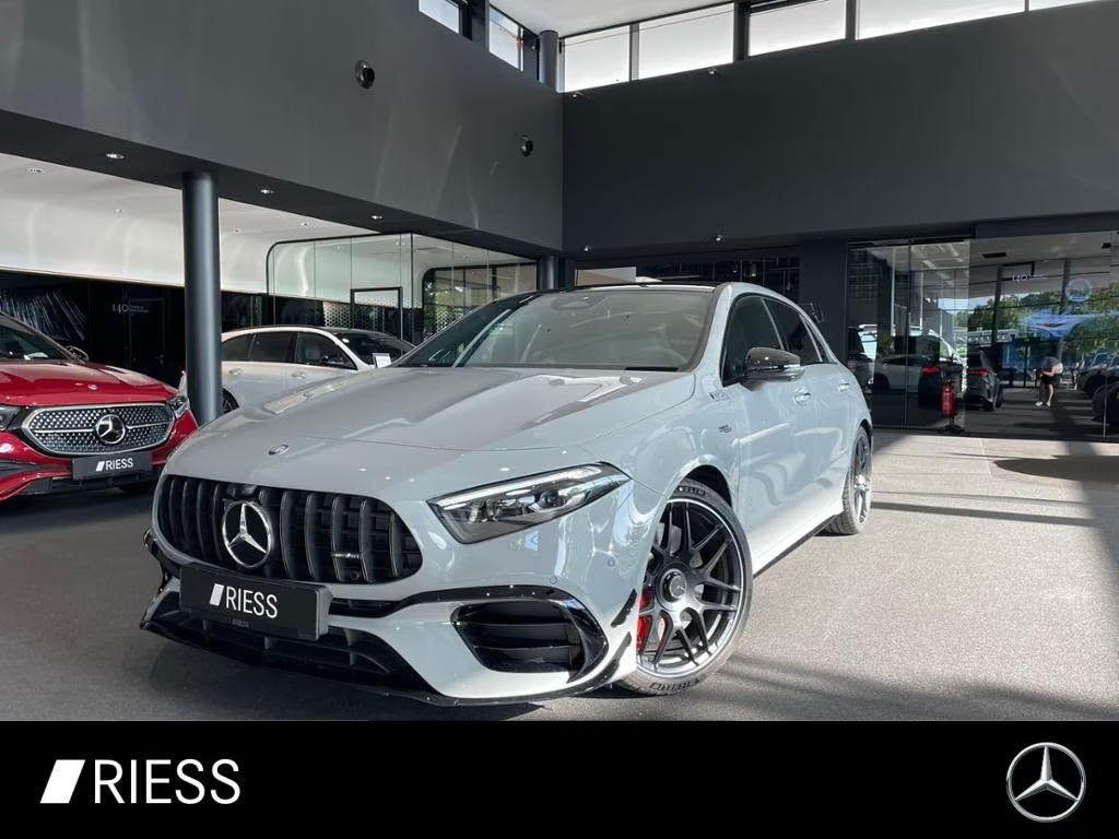 Mercedes-Benz A-Klasse AMG A 4MATIC A 45 AMG