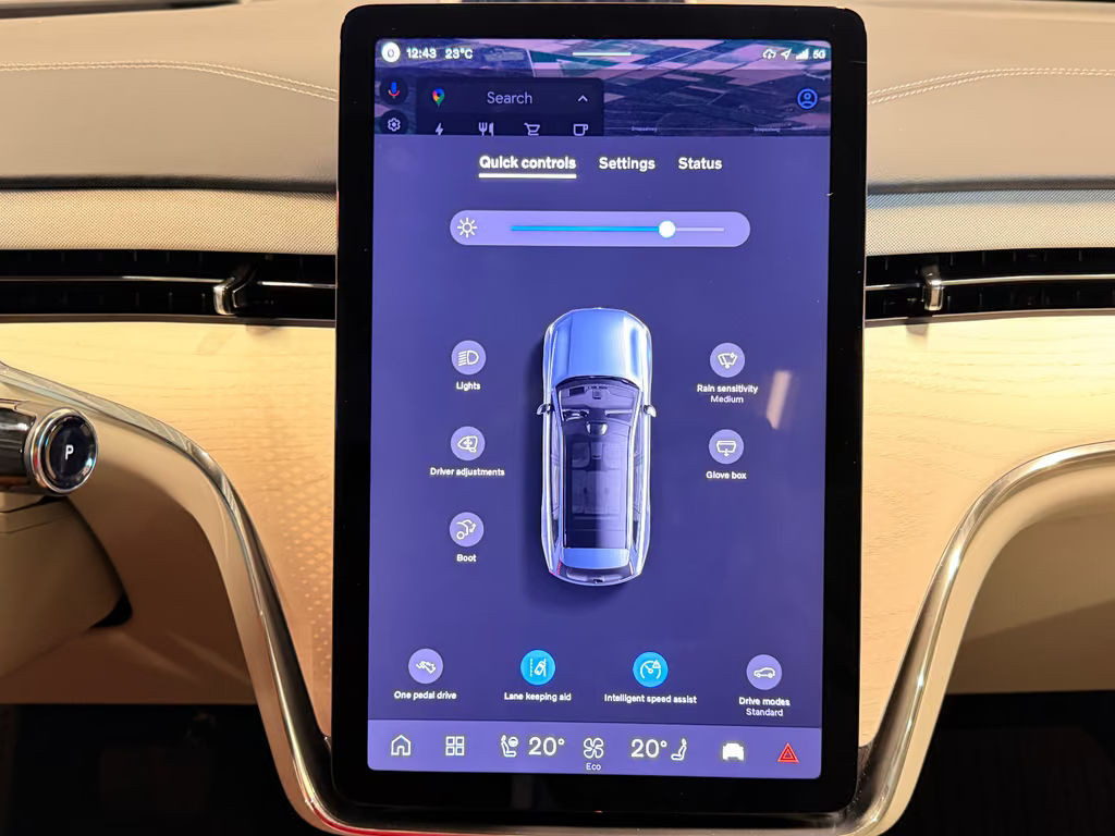 Volvo EX90
