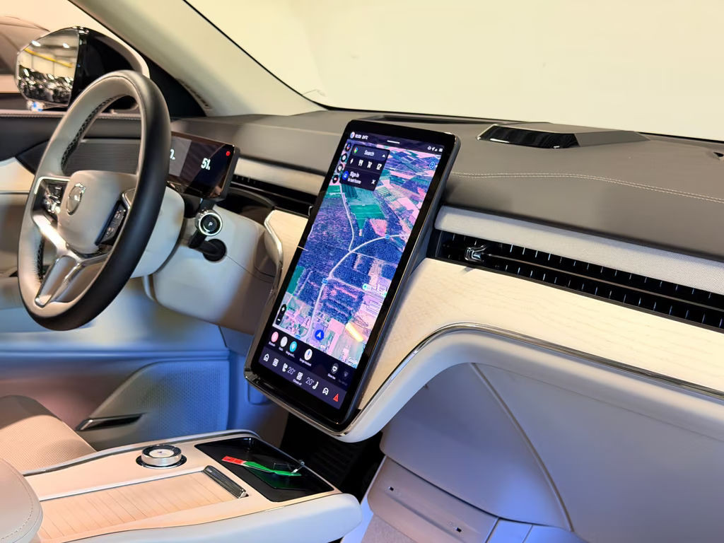 Volvo EX90