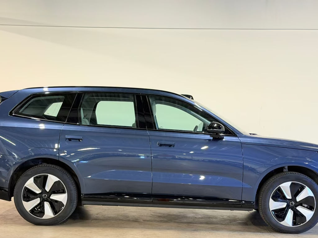 Volvo EX90