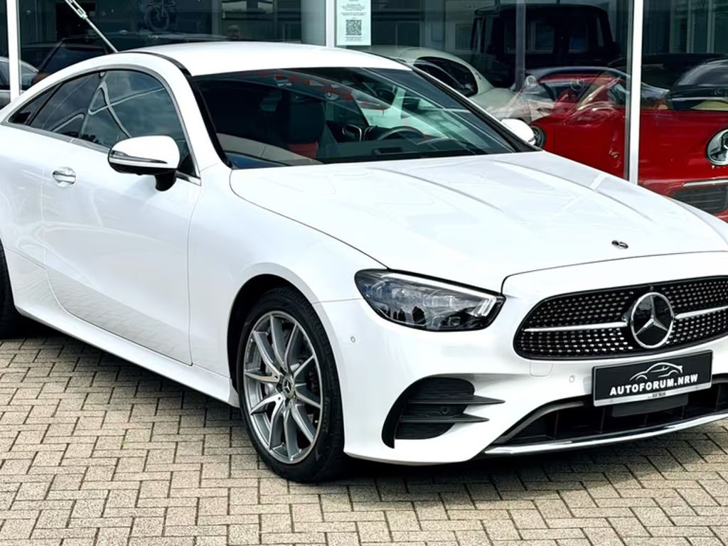 Mercedes-Benz E-Klasse E 450 4MATIC Coupé