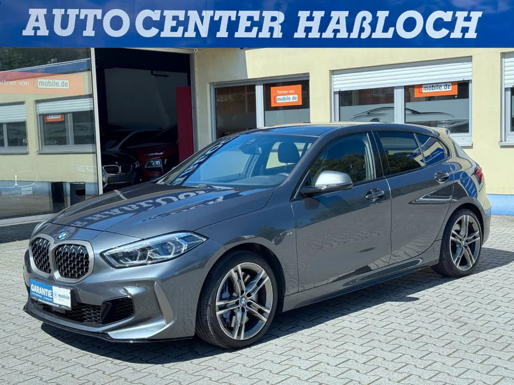 BMW 1 Serie 135 M-Sport xDrive Sedan 135i