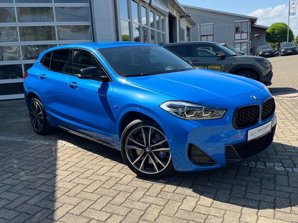 BMW X2