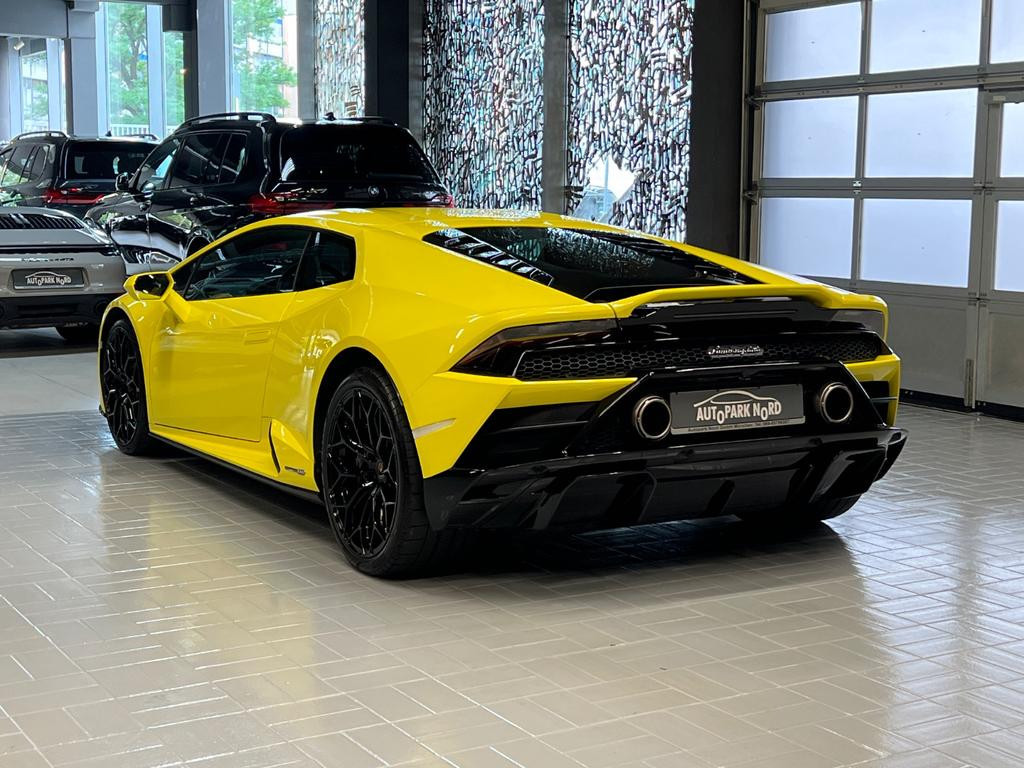 Lamborghini Huracan